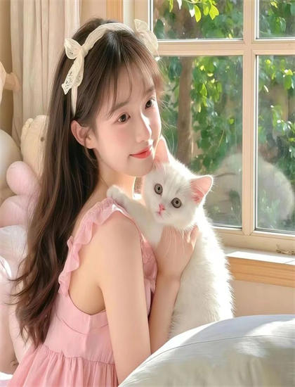 探秘《星河倒转伤她最深》的文化符号与象征意义