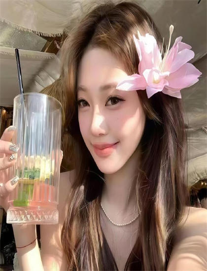 传记片艺术分析：山有木兮木有心的市场表现与观众反响 ——深入探索传记片的艺术世界